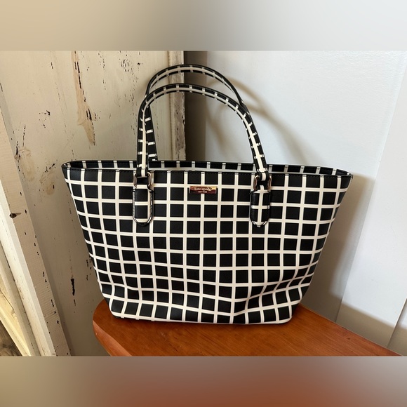 Kate Spade Checkered Pattern Tote in Black and White - Picture 1 of 9